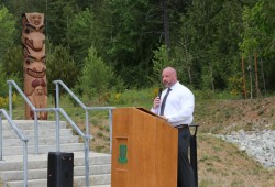Sgt. Greg Young, the Nootka Sound Detachment commander, added that the presence of the totem pole “sets an expectation of how we must approach our work here: with respect, trust and accountability.”