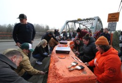 Dozens from the Port Alberni community came to participate in repainting the bridge, including representation from the Royal Canadian Legion, who Watts reached out to in recognition of Canada’s sacrifices to fight Nazism during the Second World War.