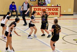 Tseshaht Lightning 13U suffered a loss to the Snuneymuxw (Nanaimo) Islanders, but regrouped for a clutch 35-17 win against the Skeena Sisters to claim bronze.
