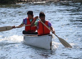 Canoe races: G