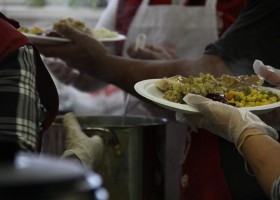 Many hands needed to Feed the People: Photographer Nicole Watts